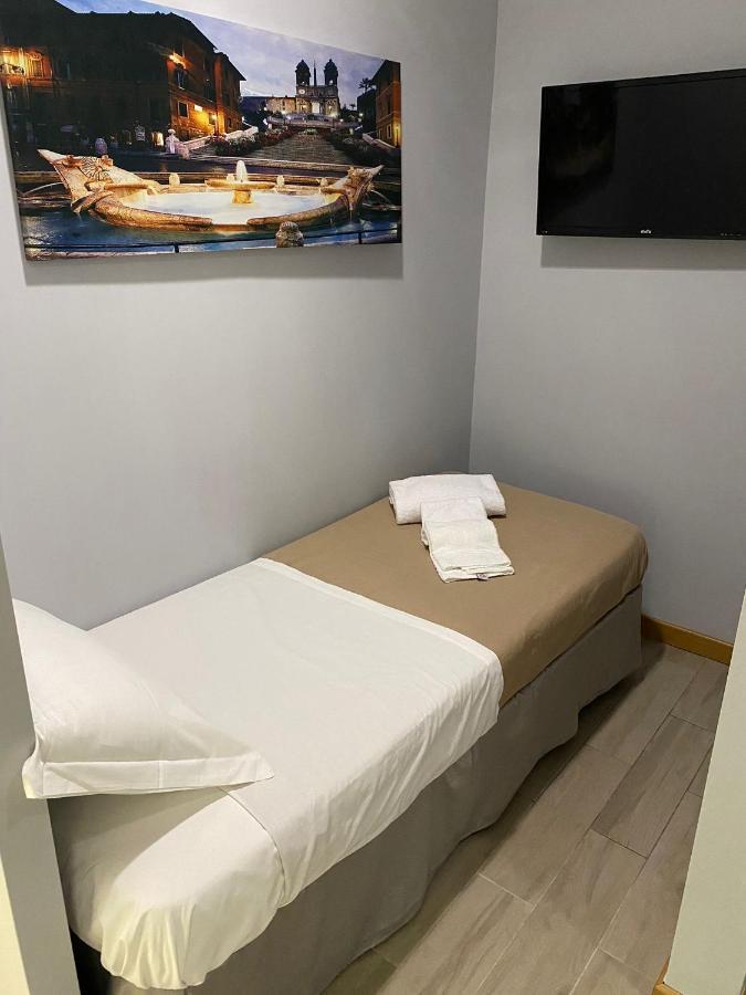 Bed & Breakfast White 2*